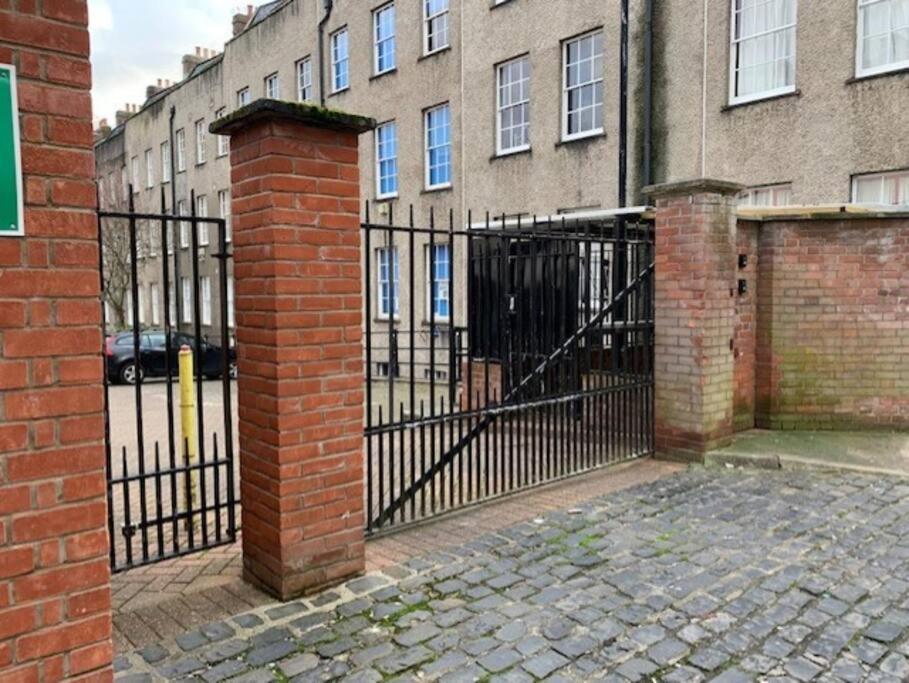 - 1 Bed - Pembroke Court Apartamento Bristol